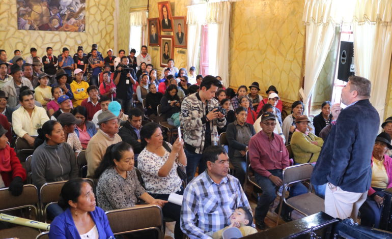 ALCALDE TORRES, DISPONE CONSTRUCCIÓN DEL PUENTE QUE CONECTA A NEGROYACO  Y CHALATA- VECINOS DE ESTOS SECTORES SATISFECHOS