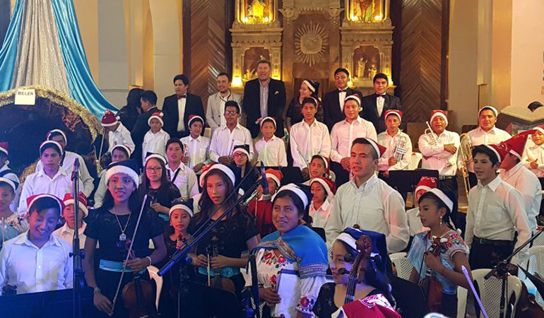 ORQUESTA INFANTIL DEBUTA EN EL CONCIERTO DE NAVIDAD