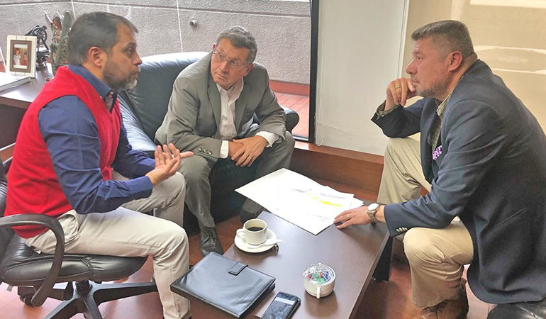EL PROYECTO DEL PASO LATERAL DE GUARANDA SERÁ UNA REALIDAD