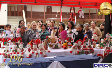 Acción Social y La Junta del Artesano, realizaron la clausura del curso de Adornos Navideños
