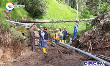 Suspención del Líquido Vital en Guaranda por deslizamiento de tierra que causa daños en la tubería de conducción