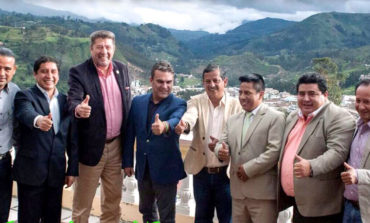 RAMSSES TORRES Y ALCALDES DE BOLÍVAR MANTENDRÁN REUNIÓN DE TRABAJO CON EL PRESIDENTE DE LA ASAMBLEA NACIONAL