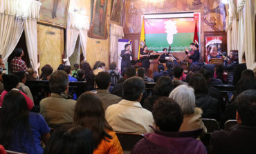 NOCHE DE ARTISTAS SE VIVIÓ EN EL PALACIO MUNICIPAL CON EL CONCIERTO INTERNACIONAL