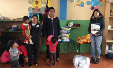ALCALDÍA DE GUARANDA ENTREGA MATERIALES A LOS 17 CIBV QUE TIENE A SU CARGO