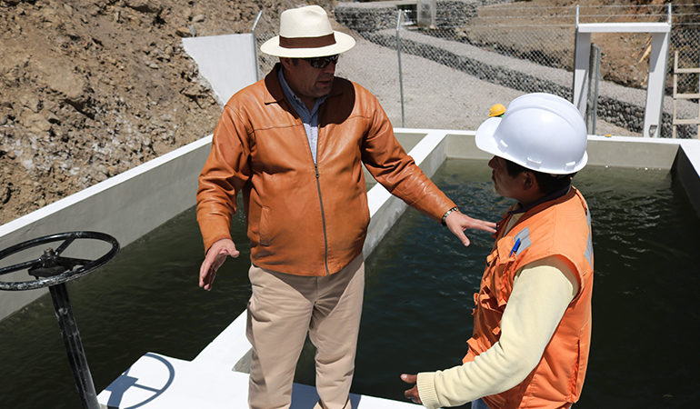 ALCALDE TORRES SE REÚNE CON DIRIGENTES DE CODIAG  Y VISITA LA PLANTA DE CAPTACIÓN DEL PROYECTO PARA LA REGIONAL VINCHOA