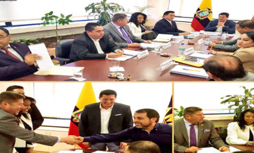 ALCALDE TORRES EN SESIÓN EJECUTIVA DE AME SOLICITA AL MINISTRO GRANDA CONSIDERE LA EJECUCIÓN DEL PASO LATERAL PARA GUARANDA