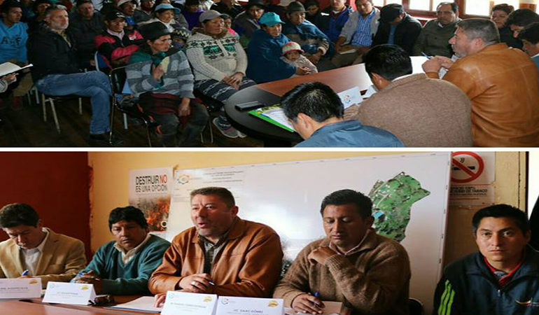 ALCALDE DE GUARANDA MANTIENE REUNIÓN DE TRABAJO CON LOS COMUNEROS DE LA PARROQUIA SALINAS