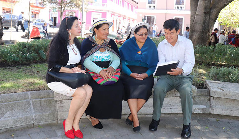 CONCEJALA DEL CANTÓN RIOBAMBA VISITÓ EL MUNICIPIO DE GUARANDA PARA COORDINAR LAS BRIGADAS MÉDICAS