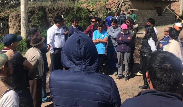 MEDARDO CHIMBOLEMA RECORRIÓ LAS OBRAS Y DIALOGÓ  CON LOS MORADORES