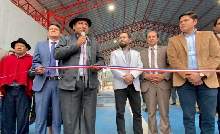 EL NUEVO CENTRO DE REVISIÓN TÉCNICA VEHICULAR DE GUARANDA FUE INAUGURADO