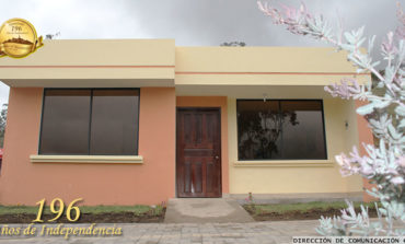 Alcalde Ramsses Torres presentó la Casa Modelo del Plan de Vivienda de Interés Social