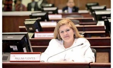 ROCÍO GONZÁLEZ DE MORENO CONVOCA A ESPOSAS DE ALCALDES Y PREFECTOS A REUNIÓN DE TRABAJO