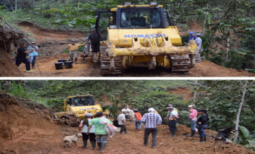 ALCALDÍA DE GUARANDA CUMPLE CON LA APERTURA DE  VÍA EN NUEVA ESPERANZA Y CHIGUIPE DE LA PARROQUIA SAN LUIS DE PAMBIL