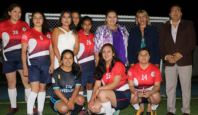 PRESIDENTA DE ACCIÓN SOCIAL PARTICIPA EN INAUGURACIÓN DEL CAMPEONATO COPA GUARANDEÑITO