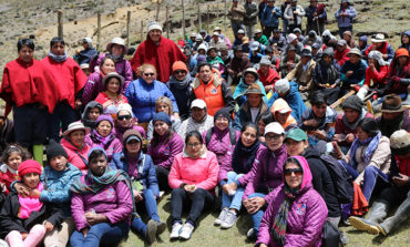 MINGA DE REFORESTACIÓN DURANTE EL FERIADO
