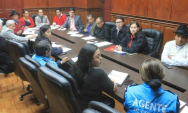 COORDINAN ACTIVIDADES EN BENEFICIO DE NUESTRA CIUDAD Y CANTÓN