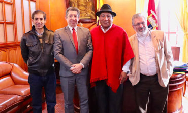 DIRECTOR DE SOLCA DE TUNGURAHUA VISITA ALCALDE DE GUARANDA