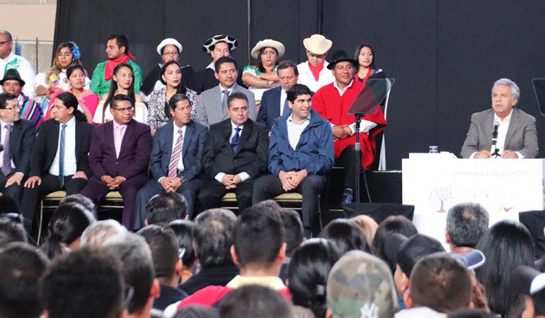 PRESIDENTE LENÍN MORENO Y EL ALCALDE MEDARDO CHIMBOLEMA SUSCRIBIERON FINANCIAMIENTO POR USD 5 MILLONES PARA PROYECTOS DE SANEAMIENTO