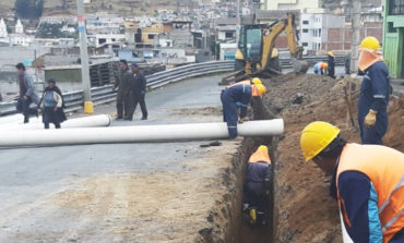 CONTINUAN LOS TRABAJOS DE ADECENTAMIENTO VIAL EN EL MERCADO 24 DE MAYO