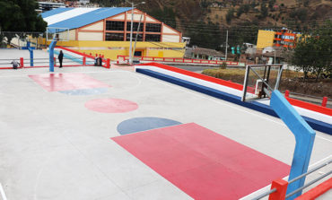 MUNICIPIO REALIZA MANTENIMIENTO DE CANCHAS DEPORTIVAS