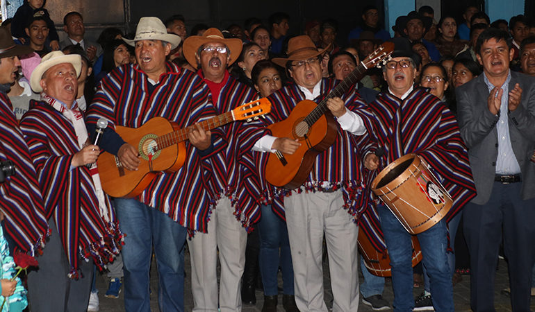 SERENATA A LAS CANDIDATAS A REINA DE GUARANDA Y SUS CARNAVALES