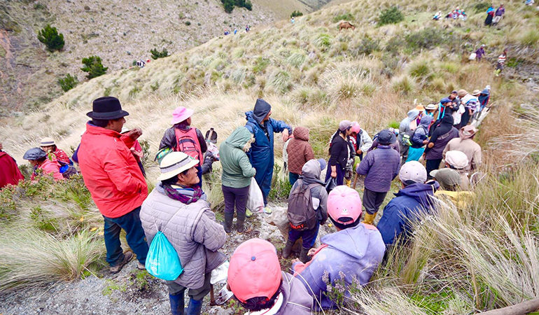 ALCALDÍA DE GUARANDA LIDERA LA MINGA POR EL AGUA EN EL PÁRAMO DE QUINLLUNGA
