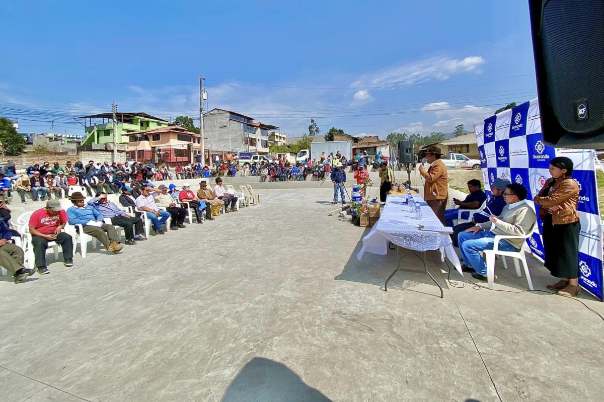 Entrega de insumos y materiales para el cuidado y protección de fuentes hídricas de 11 Juntas Administradoras de Agua de Guanujo y Salinas