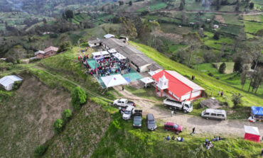 RAYO ALTO INAUGURA SU IGLESIA REMODELADA