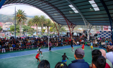CUADRANGULAR ÉLITE DE ECUAVOLEY EN EL BARRIO 9 DE OCTUBRE